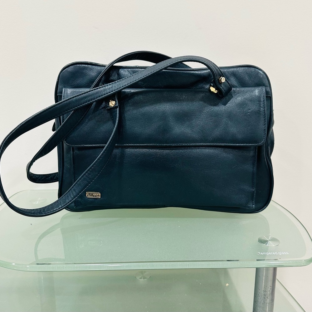 VTG Phillippe Black Leather  Style‎ Handbag LOTS OF POCKETS